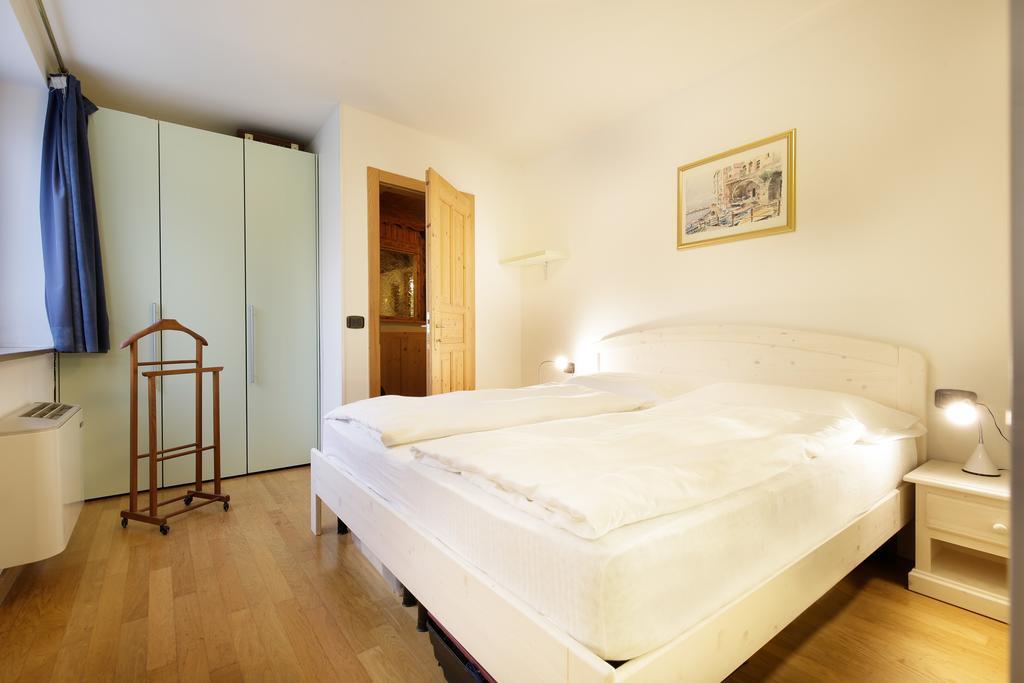 Appartamenti Dolomiti 莫埃纳 外观 照片
